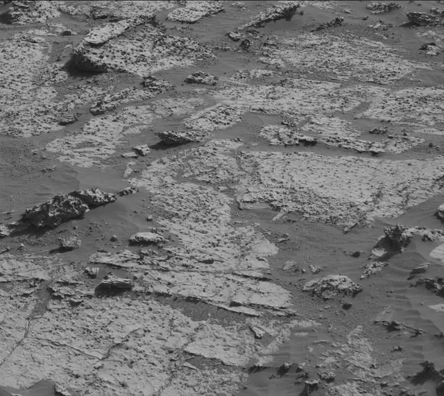 Sol 3147: Mast Camera (Mastcam)