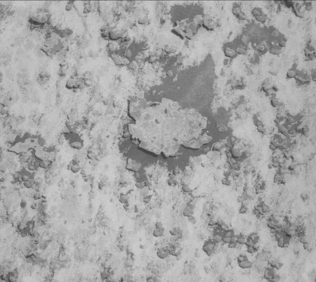 Sol 3147: Mast Camera (Mastcam)