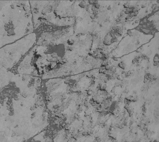 Sol 3147: Mast Camera (Mastcam)