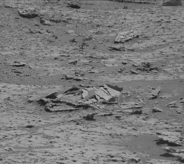 Sol 3147: Mast Camera (Mastcam)