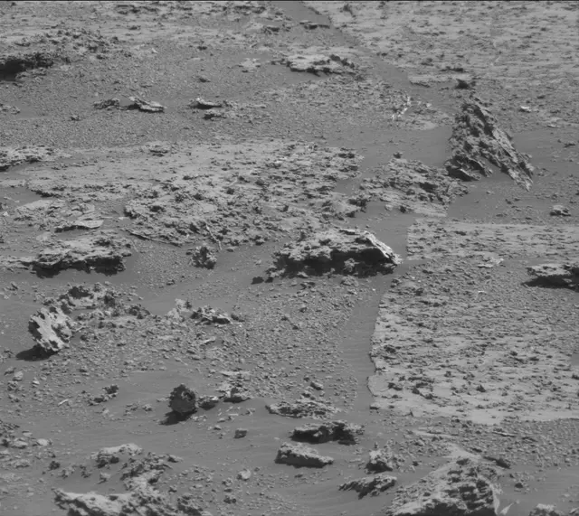 Sol 3147: Mast Camera (Mastcam)