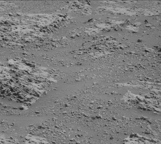 Sol 3147: Mast Camera (Mastcam)
