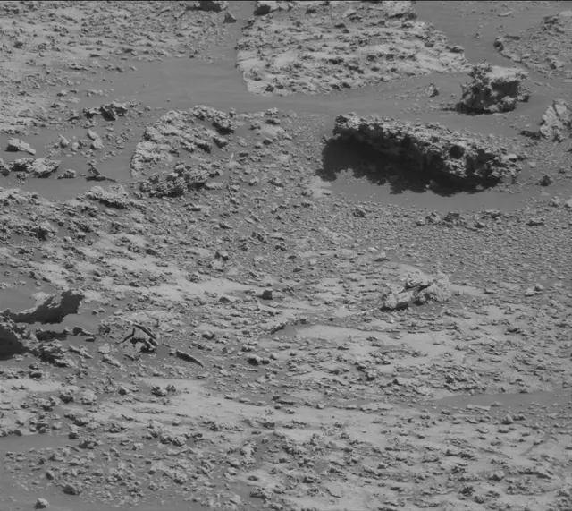 Sol 3147: Mast Camera (Mastcam)
