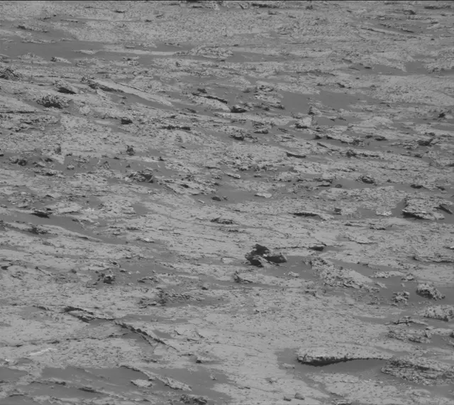 Sol 3147: Mast Camera (Mastcam)