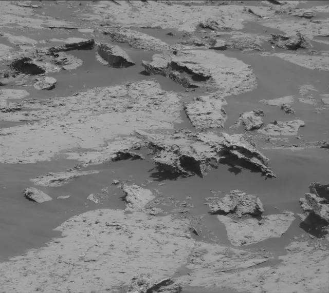 Sol 3147: Mast Camera (Mastcam)
