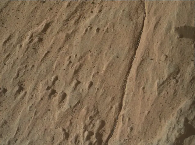 Sol 3147: Mars Hand Lens Imager (MAHLI)