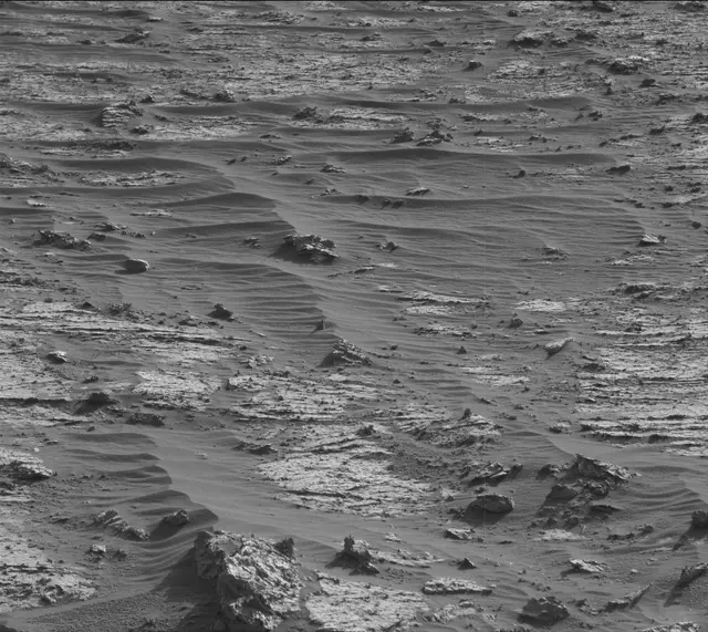 Sol 3149: Mast Camera (Mastcam)