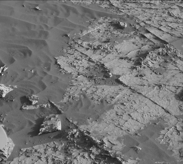 Sol 3149: Mast Camera (Mastcam)
