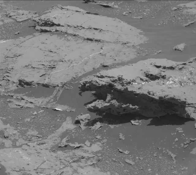 Sol 3149: Mast Camera (Mastcam)