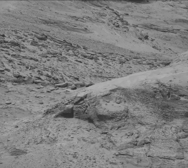 Sol 3149: Mast Camera (Mastcam)