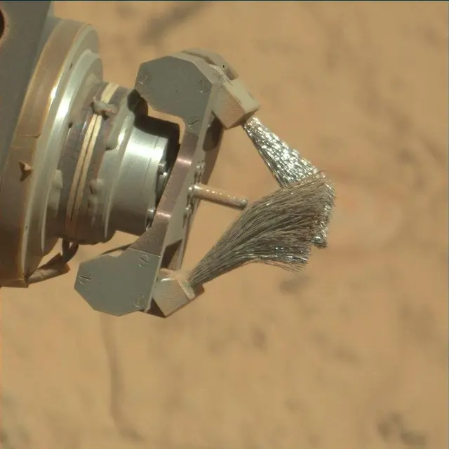 Sol 3149: Mast Camera (Mastcam)