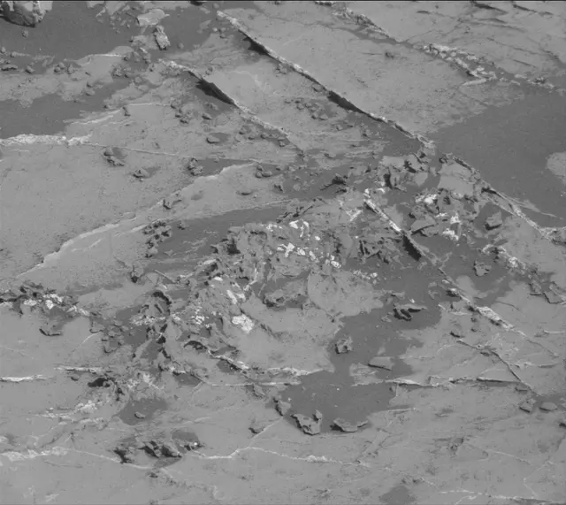 Sol 3151: Mast Camera (Mastcam)