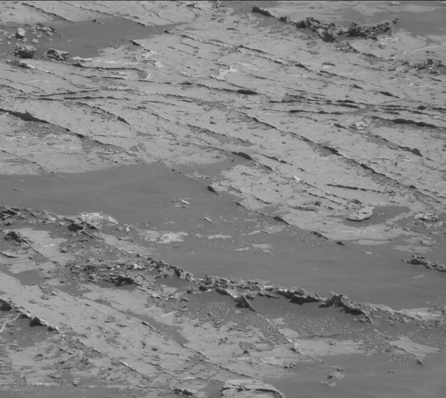 Sol 3151: Mast Camera (Mastcam)