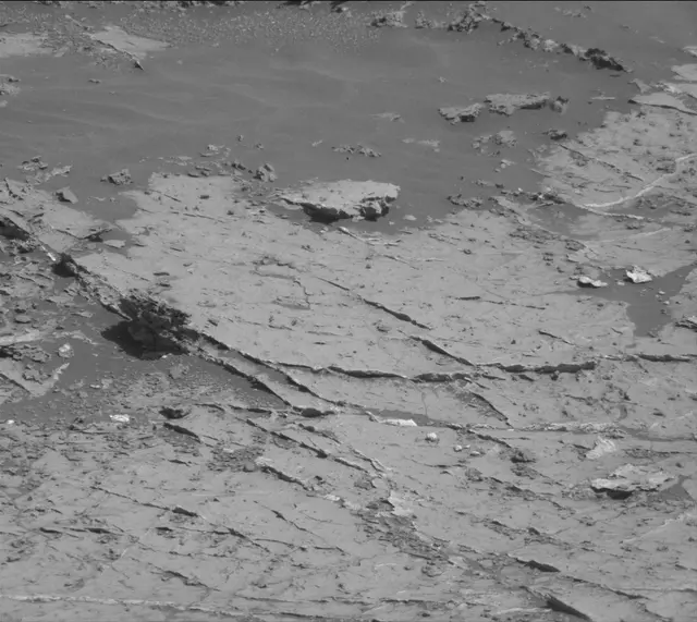 Sol 3151: Mast Camera (Mastcam)