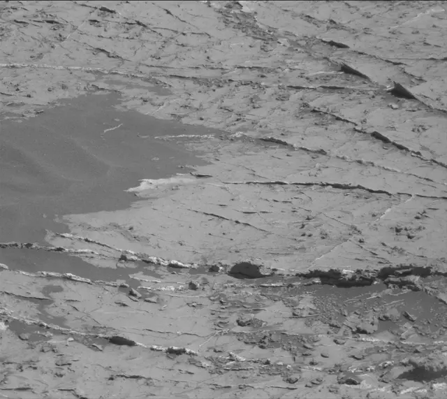 Sol 3151: Mast Camera (Mastcam)