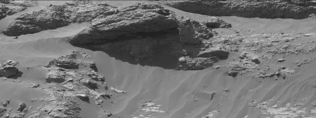 Sol 3153: Mast Camera (Mastcam)