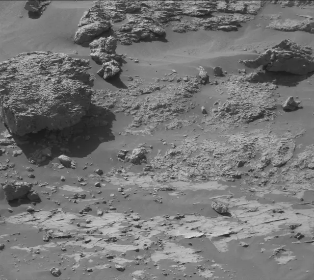 Sol 3153: Mast Camera (Mastcam)