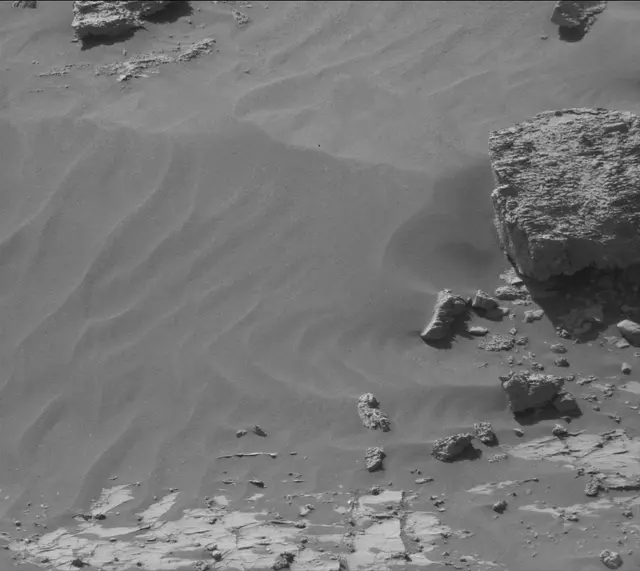 Sol 3153: Mast Camera (Mastcam)