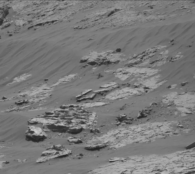 Sol 3153: Mast Camera (Mastcam)