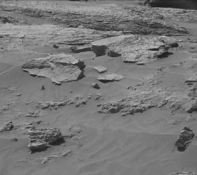 Sol 3153: Mast Camera (Mastcam)