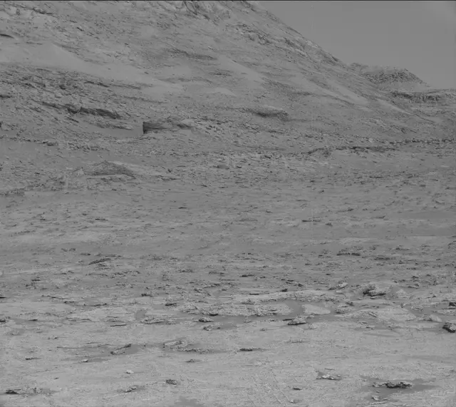 Sol 3154: Mast Camera (Mastcam)