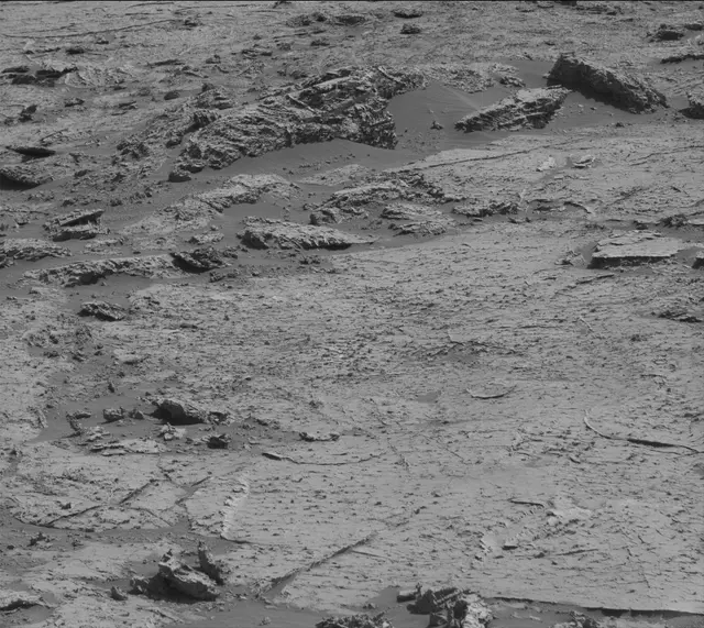 Sol 3154: Mast Camera (Mastcam)