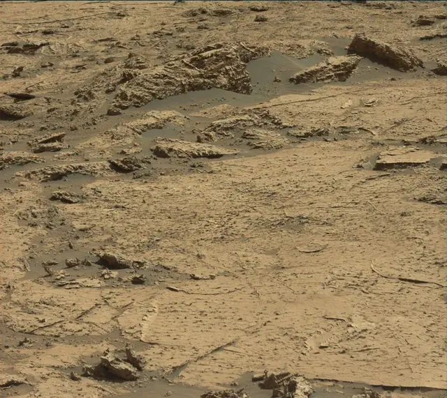 Sol 3154: Mast Camera (Mastcam)