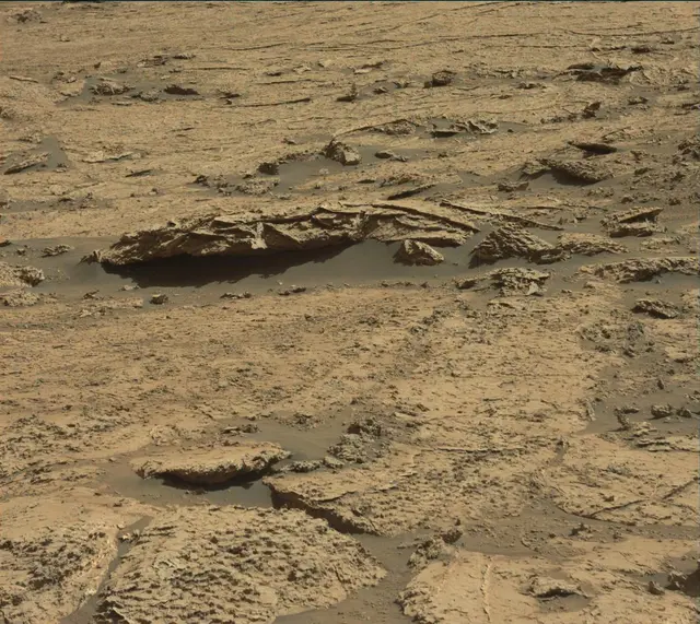 Sol 3154: Mast Camera (Mastcam)