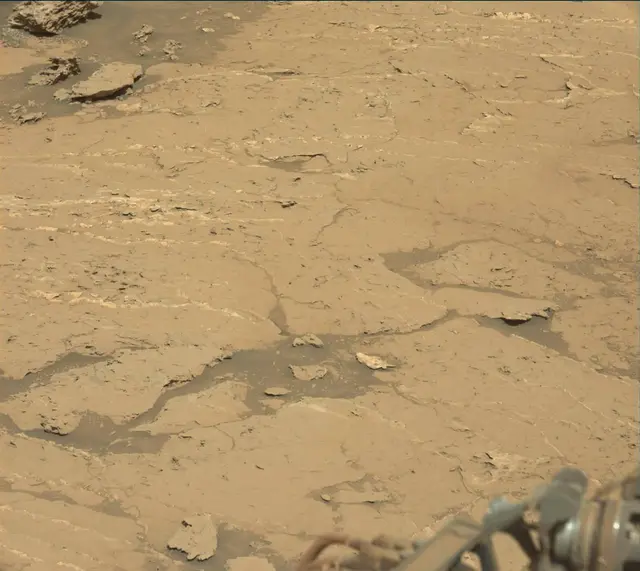Sol 3154: Mast Camera (Mastcam)