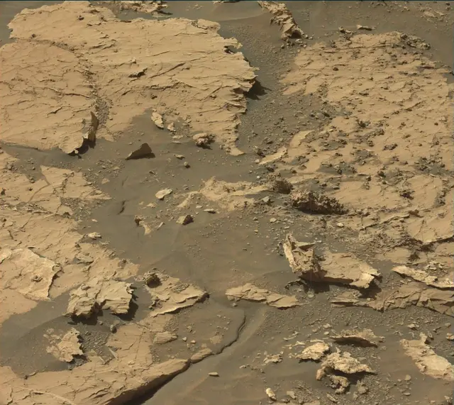 Sol 3154: Mast Camera (Mastcam)