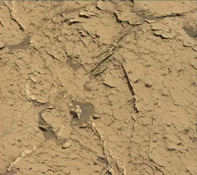 Sol 3154: Mast Camera (Mastcam)