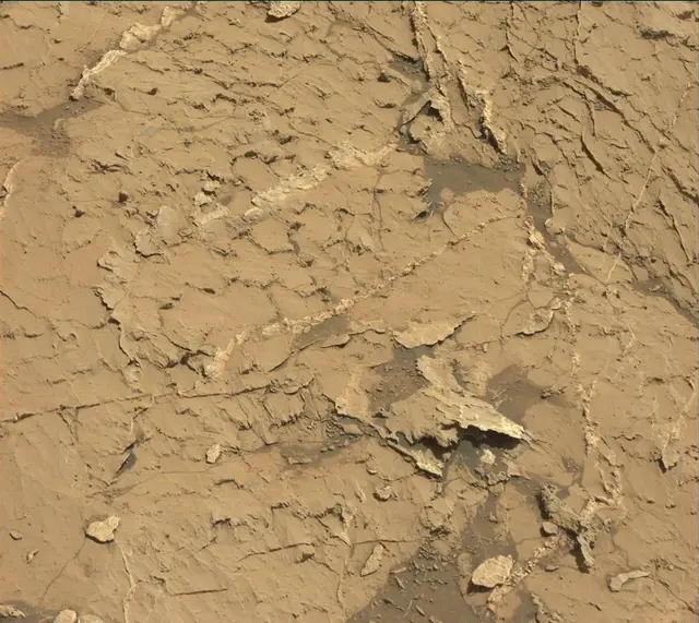 Sol 3154: Mast Camera (Mastcam)