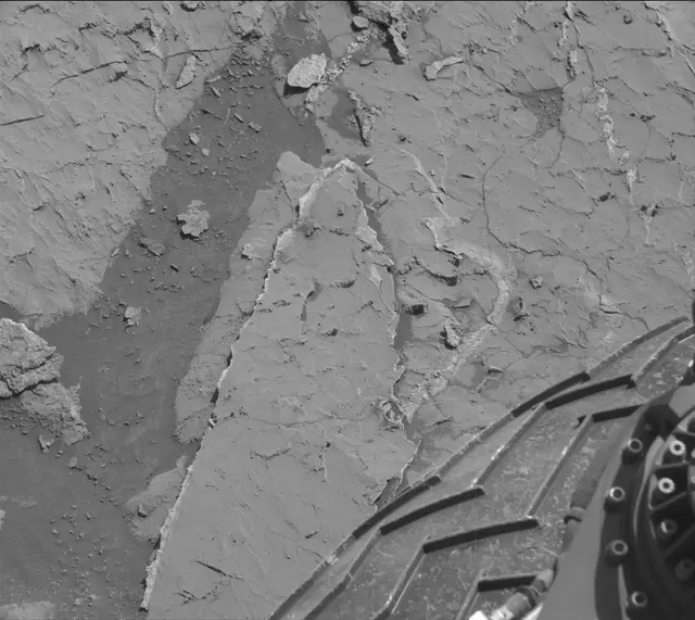 Sol 3154: Mast Camera (Mastcam)