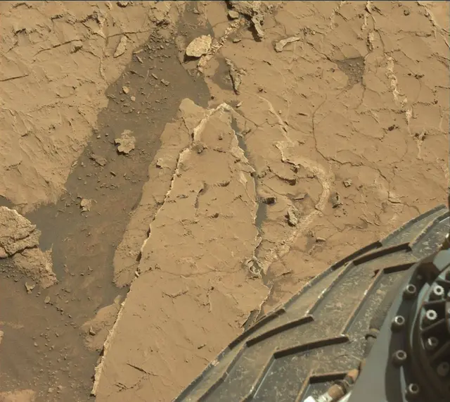 Sol 3154: Mast Camera (Mastcam)