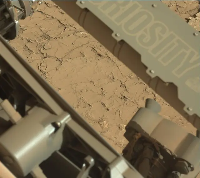 Sol 3154: Mast Camera (Mastcam)