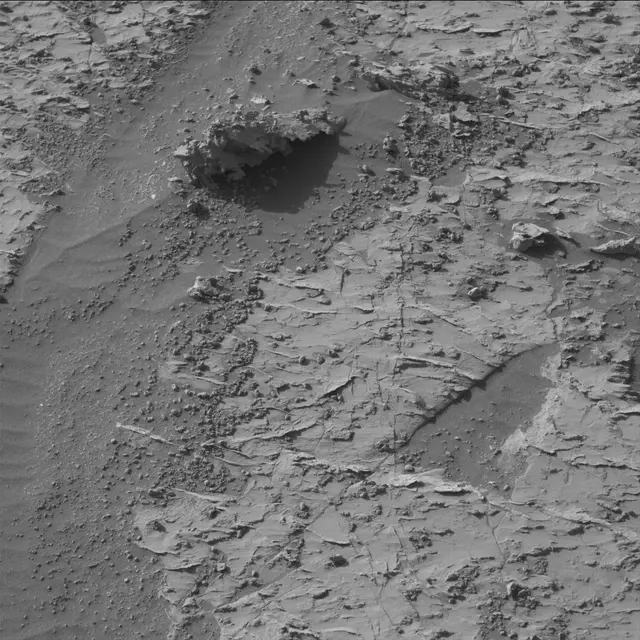 Sol 3156: Mast Camera (Mastcam)