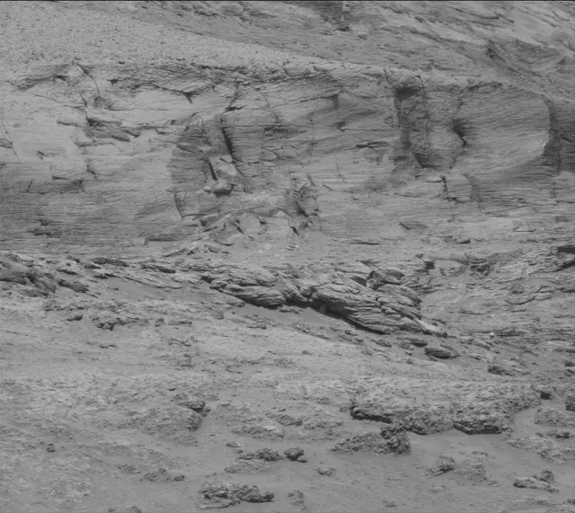 Sol 3156: Mast Camera (Mastcam)