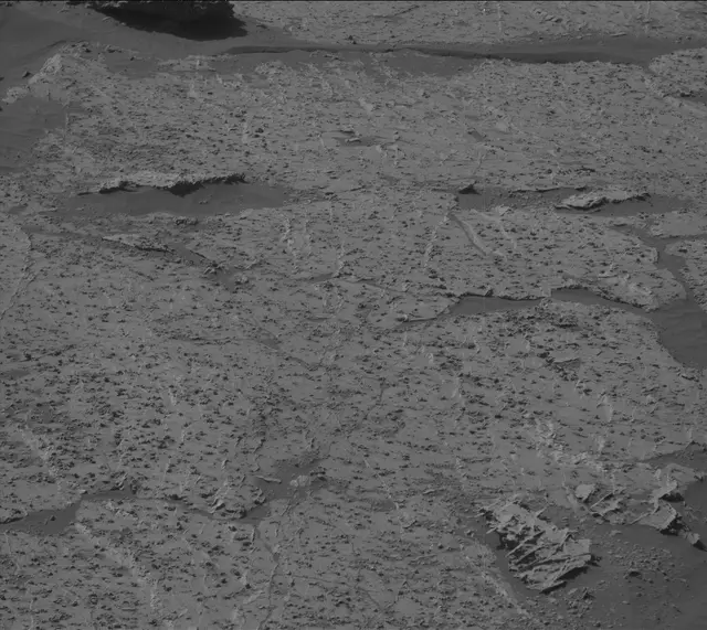 Sol 3157: Mast Camera (Mastcam)