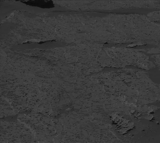 Sol 3157: Mast Camera (Mastcam)