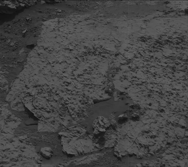 Sol 3157: Mast Camera (Mastcam)
