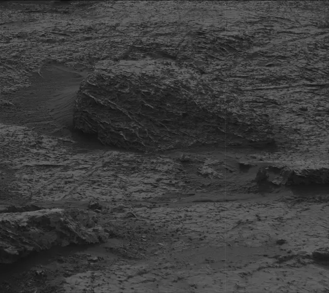 Sol 3157: Mast Camera (Mastcam)