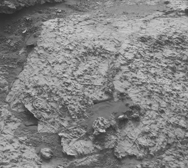 Sol 3157: Mast Camera (Mastcam)