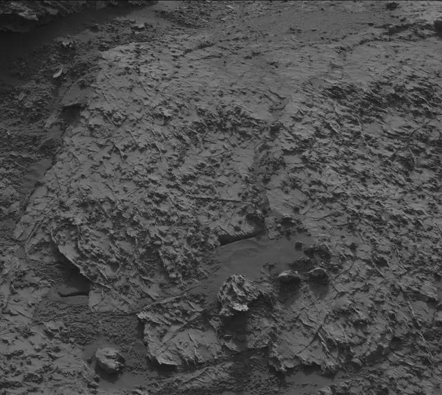 Sol 3157: Mast Camera (Mastcam)