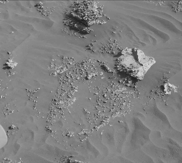 Sol 3158: Mast Camera (Mastcam)