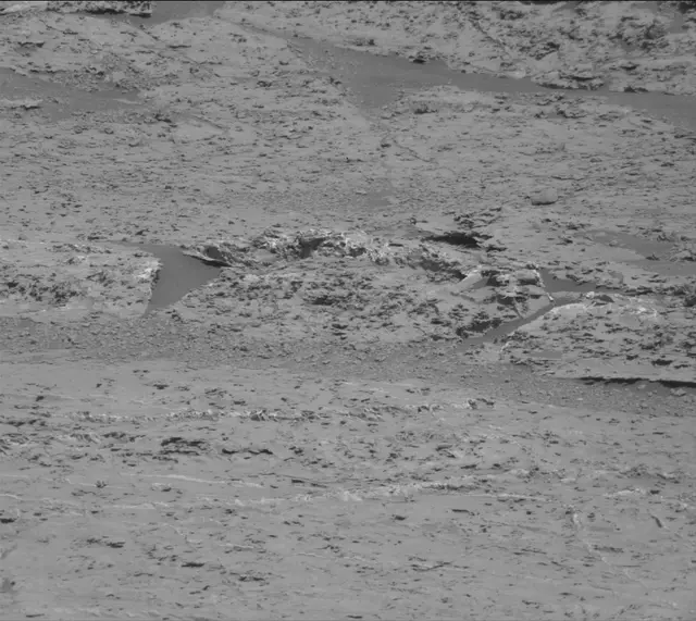 Sol 3158: Mast Camera (Mastcam)