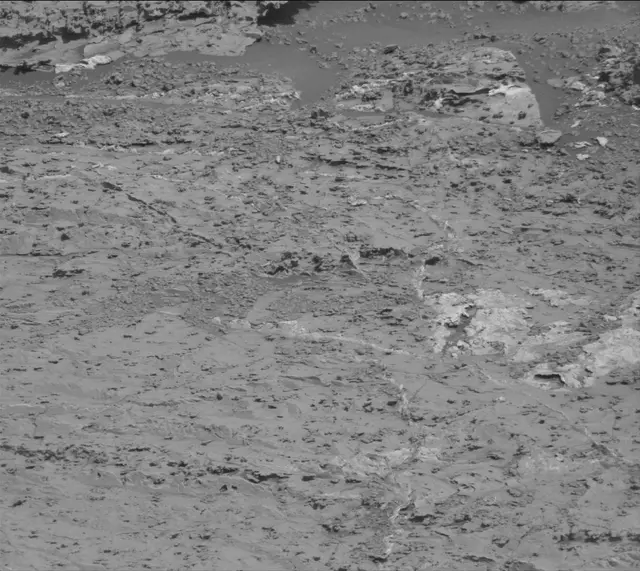 Sol 3158: Mast Camera (Mastcam)