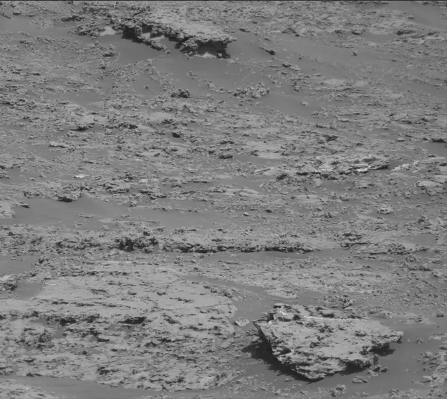 Sol 3158: Mast Camera (Mastcam)