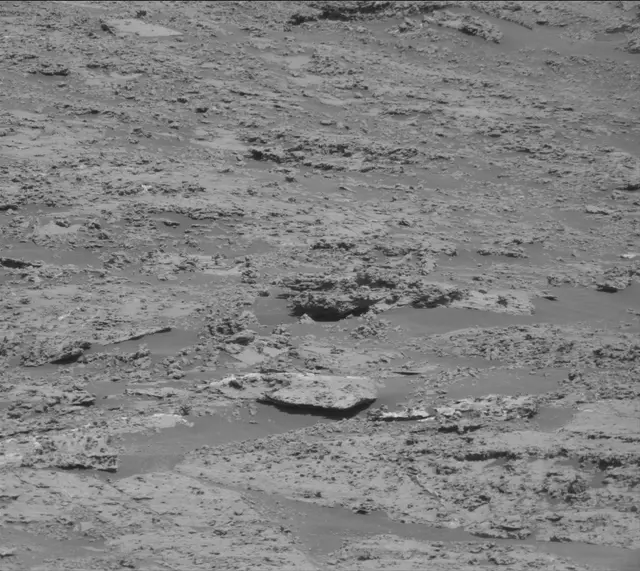 Sol 3158: Mast Camera (Mastcam)