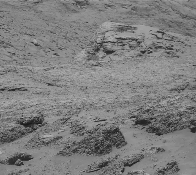 Sol 3160: Mast Camera (Mastcam)