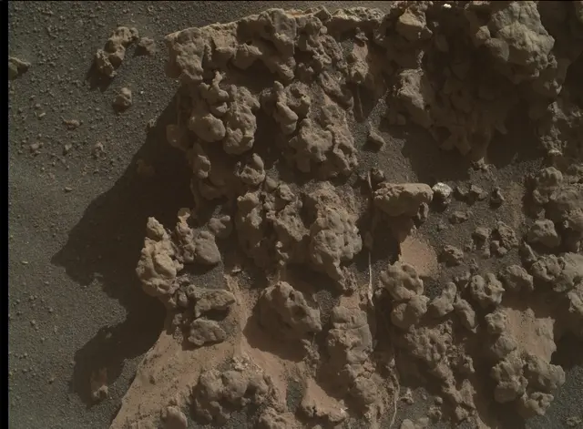 Sol 3160: Mars Hand Lens Imager (MAHLI)